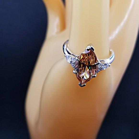 CZ Ring Champagne Size 10 Ring Bomb Party - Picture 3 of 5